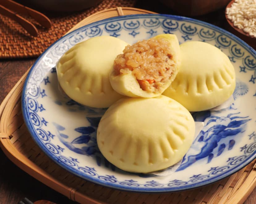 Chicken Sticky Rice Nest Bun